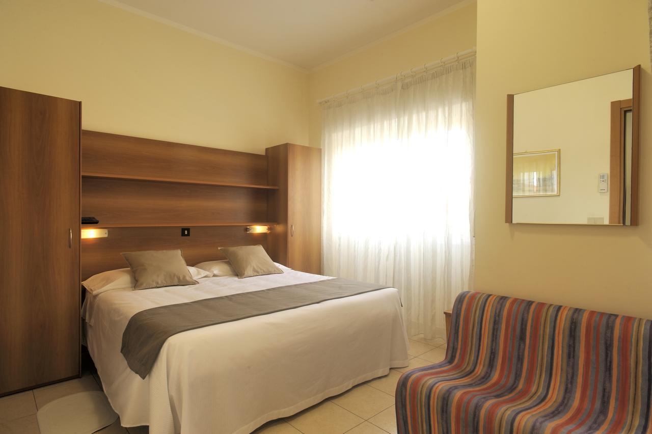 Albergo Anita Alassio Extérieur photo